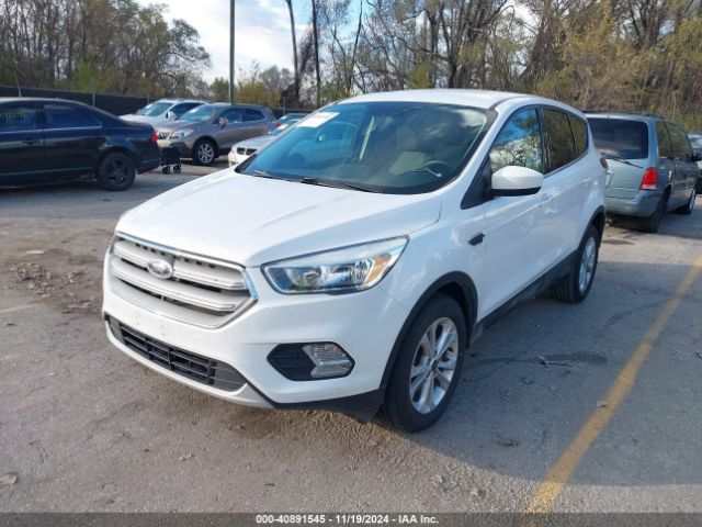 Photo 1 VIN: 1FMCU9GD0KUB11055 - FORD ESCAPE 