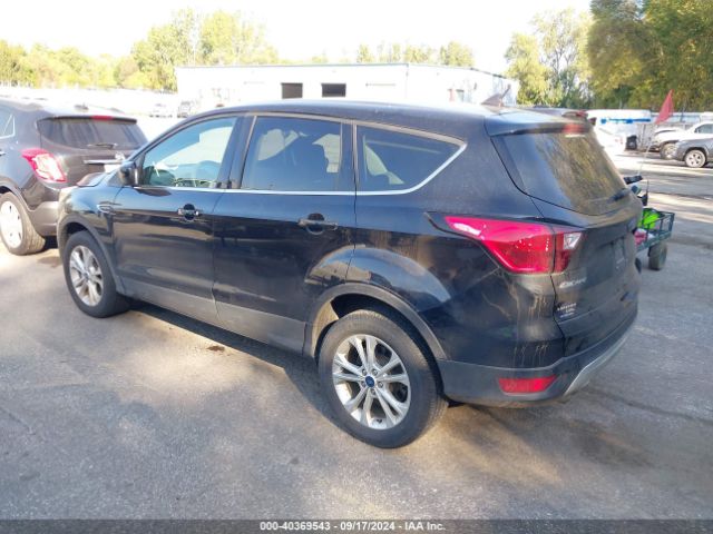 Photo 2 VIN: 1FMCU9GD0KUB97256 - FORD ESCAPE 