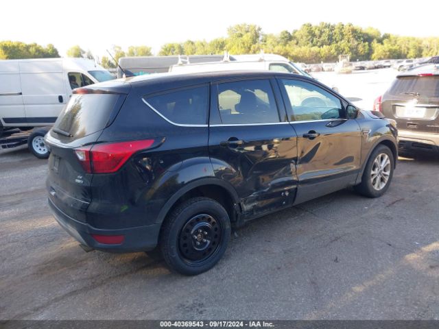 Photo 3 VIN: 1FMCU9GD0KUB97256 - FORD ESCAPE 