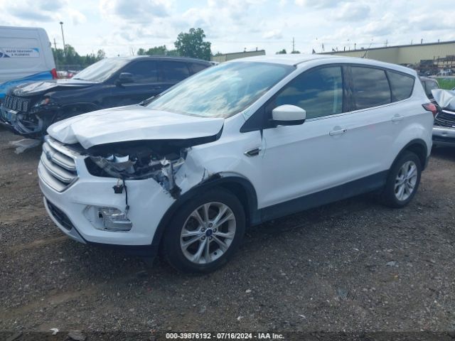 Photo 1 VIN: 1FMCU9GD0KUC00012 - FORD ESCAPE 