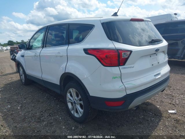 Photo 2 VIN: 1FMCU9GD0KUC00012 - FORD ESCAPE 