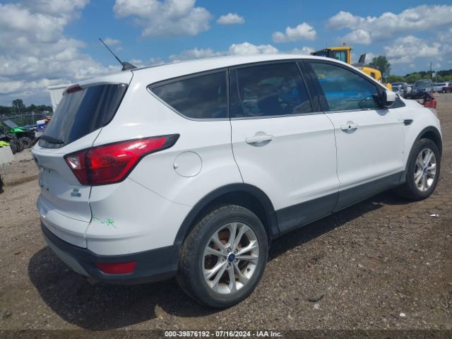 Photo 3 VIN: 1FMCU9GD0KUC00012 - FORD ESCAPE 