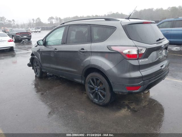 Photo 2 VIN: 1FMCU9GD1HUB34952 - FORD ESCAPE 