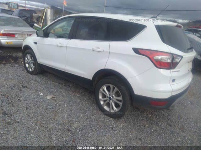 Photo 2 VIN: 1FMCU9GD1HUC18592 - FORD ESCAPE 