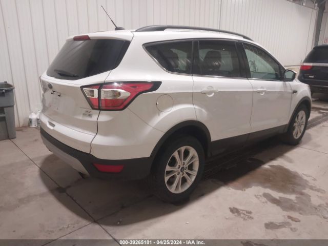 Photo 3 VIN: 1FMCU9GD1HUC79926 - FORD ESCAPE 