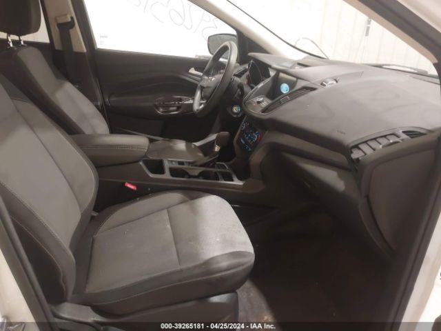 Photo 4 VIN: 1FMCU9GD1HUC79926 - FORD ESCAPE 