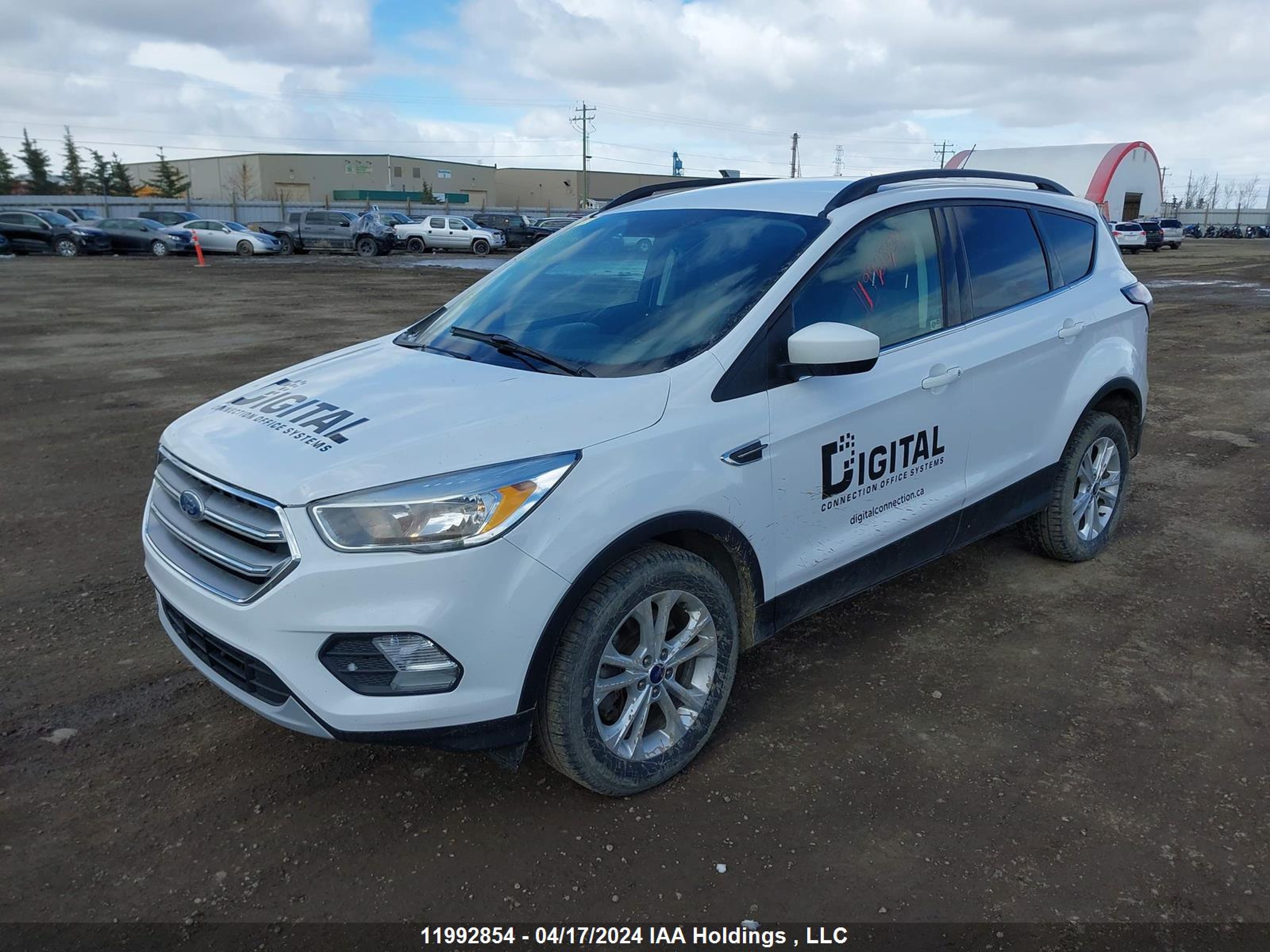 Photo 16 VIN: 1FMCU9GD1HUE58399 - FORD ESCAPE 