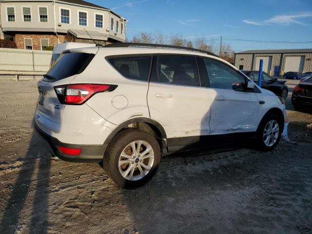 Photo 2 VIN: 1FMCU9GD1JUA05180 - FORD ESCAPE SE 