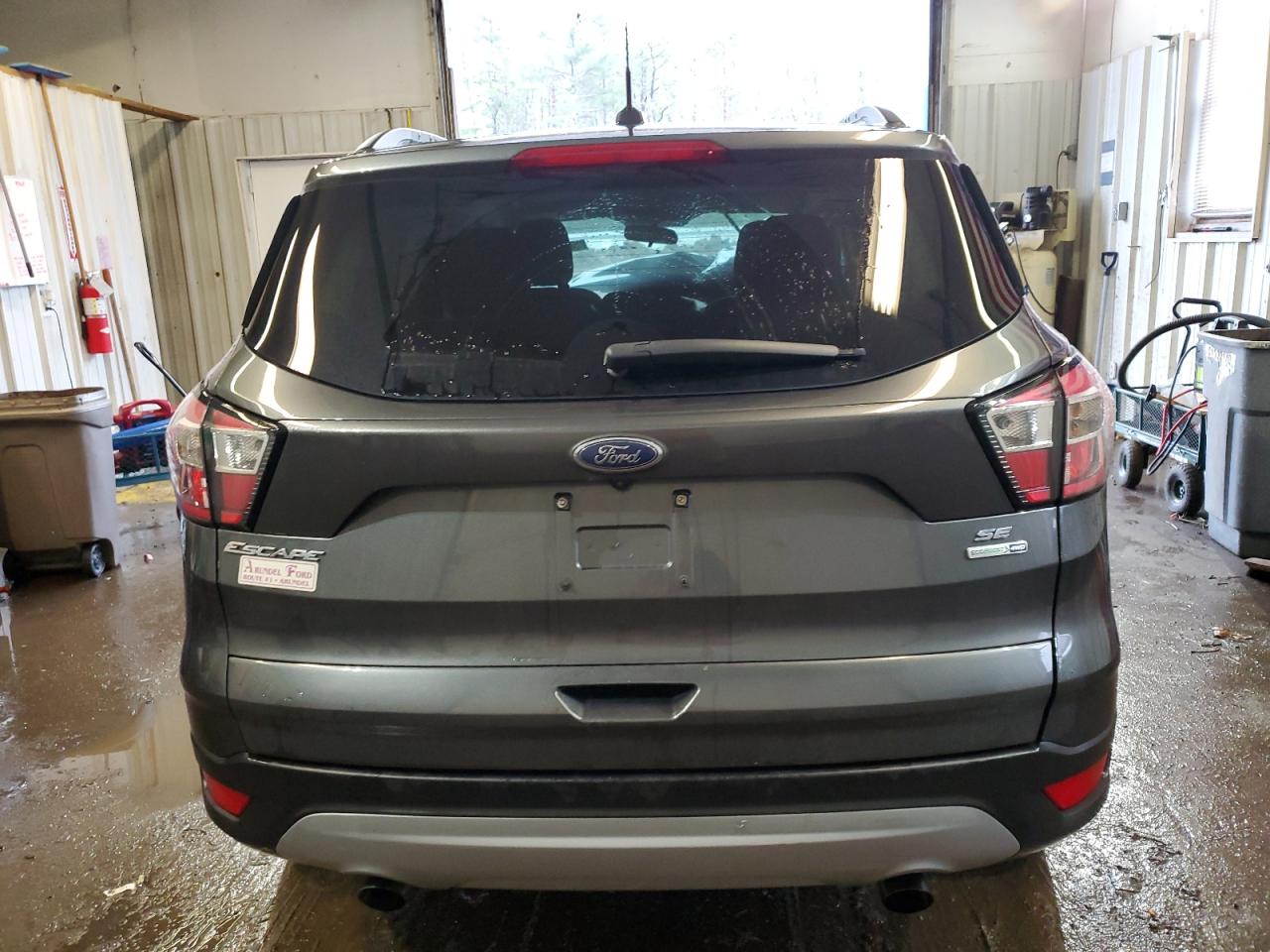 Photo 5 VIN: 1FMCU9GD1JUA11576 - FORD ESCAPE 