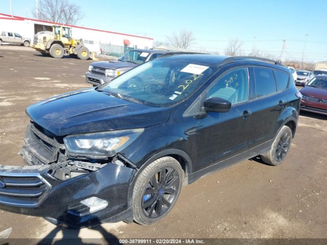 Photo 1 VIN: 1FMCU9GD1JUB22029 - FORD ESCAPE 