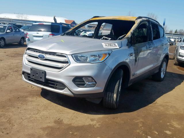 Photo 1 VIN: 1FMCU9GD1JUB22483 - FORD ESCAPE SE 