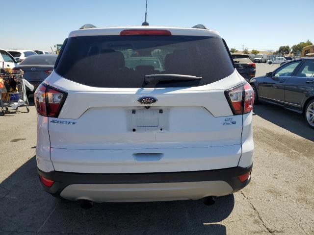 Photo 5 VIN: 1FMCU9GD1JUB26209 - FORD ESCAPE SE 