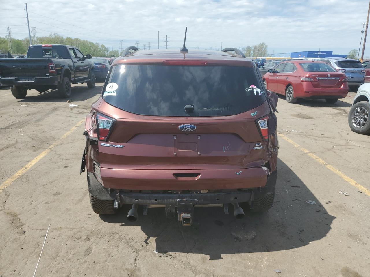 Photo 5 VIN: 1FMCU9GD1JUB41549 - FORD ESCAPE 