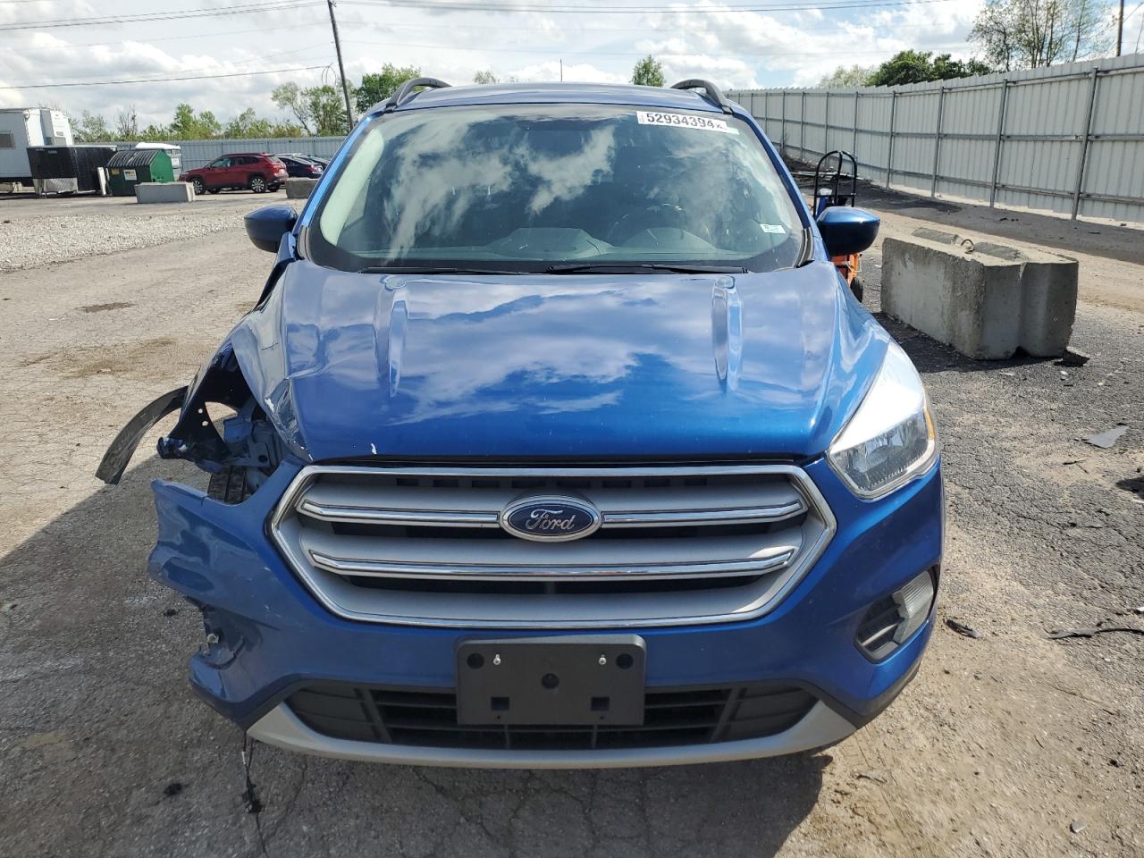 Photo 4 VIN: 1FMCU9GD1JUC29663 - FORD ESCAPE 