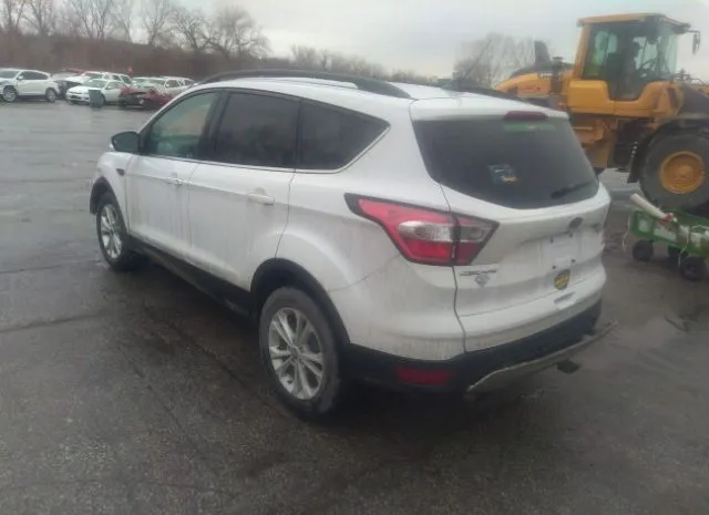 Photo 2 VIN: 1FMCU9GD1JUC56524 - FORD ESCAPE 