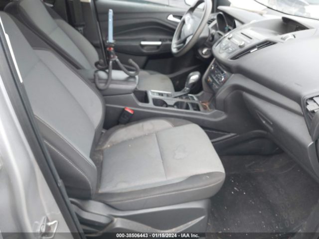 Photo 4 VIN: 1FMCU9GD1JUC88664 - FORD ESCAPE 