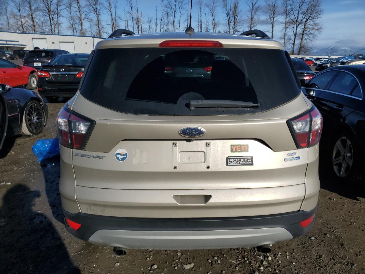 Photo 5 VIN: 1FMCU9GD1JUC90480 - FORD ESCAPE 