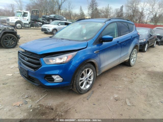 Photo 1 VIN: 1FMCU9GD1JUD03275 - FORD ESCAPE 