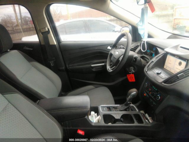 Photo 4 VIN: 1FMCU9GD1JUD03275 - FORD ESCAPE 