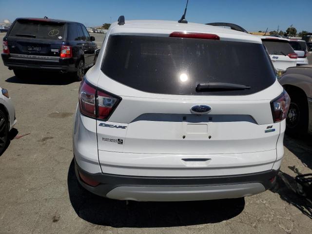 Photo 5 VIN: 1FMCU9GD1JUD39063 - FORD ESCAPE 