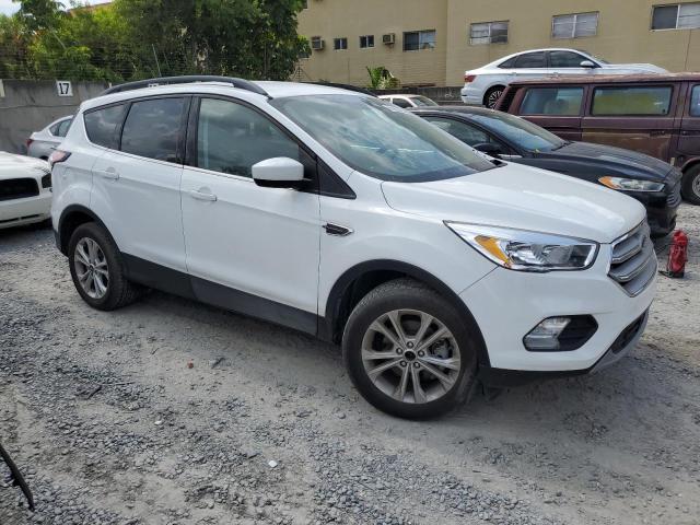 Photo 3 VIN: 1FMCU9GD1JUD39077 - FORD ESCAPE SE 