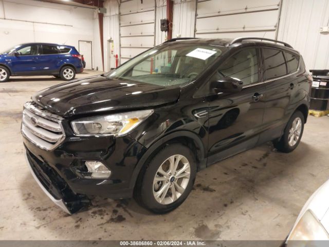 Photo 1 VIN: 1FMCU9GD1JUD50693 - FORD ESCAPE 