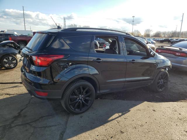 Photo 2 VIN: 1FMCU9GD1KUA17119 - FORD ESCAPE SE 