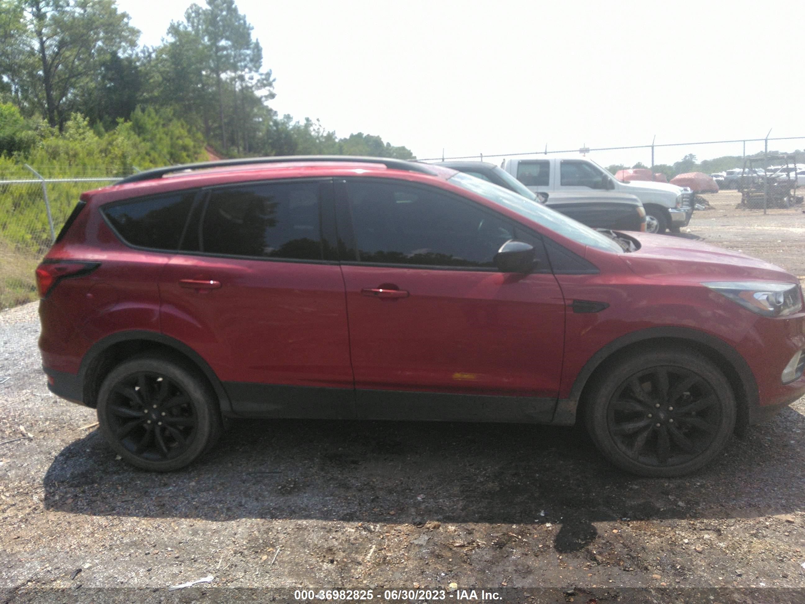 Photo 12 VIN: 1FMCU9GD1KUA89552 - FORD ESCAPE 