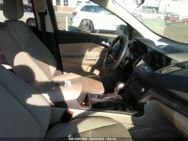 Photo 4 VIN: 1FMCU9GD1KUB32366 - FORD ESCAPE 