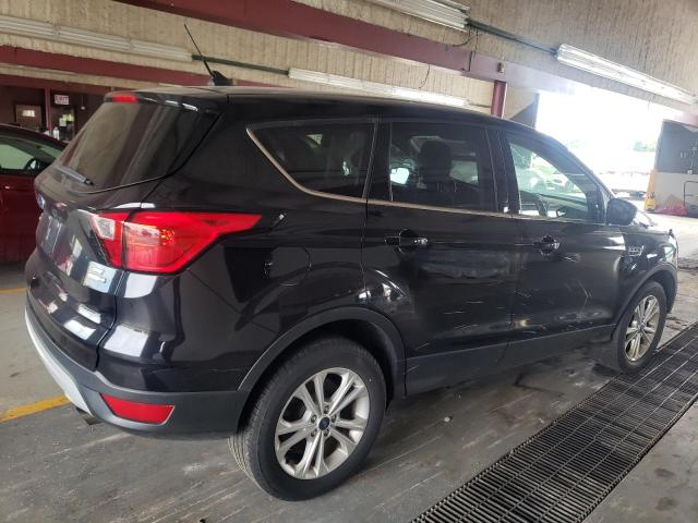 Photo 2 VIN: 1FMCU9GD1KUB55677 - FORD ESCAPE 