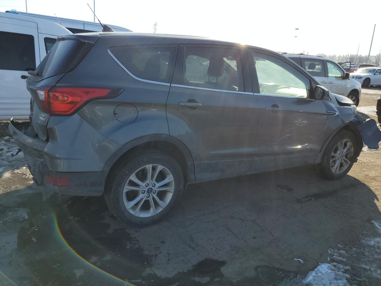 Photo 2 VIN: 1FMCU9GD1KUC00035 - FORD ESCAPE 