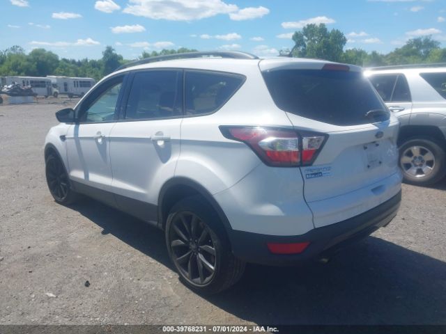 Photo 2 VIN: 1FMCU9GD2HUC44554 - FORD ESCAPE 