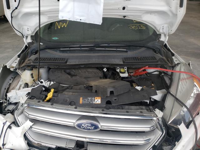 Photo 6 VIN: 1FMCU9GD2HUE39523 - FORD ESCAPE SE 