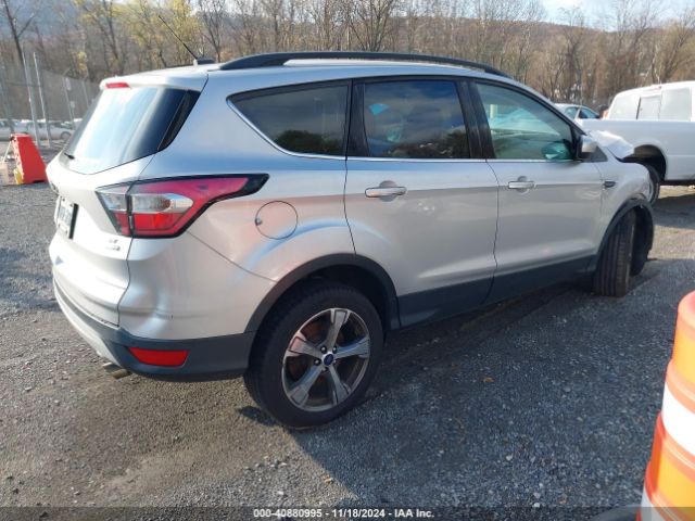 Photo 3 VIN: 1FMCU9GD2HUE61098 - FORD ESCAPE 