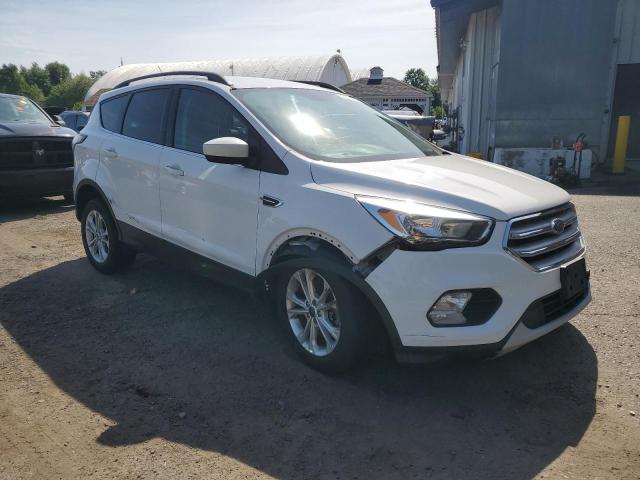 Photo 3 VIN: 1FMCU9GD2JUA25468 - FORD ESCAPE 