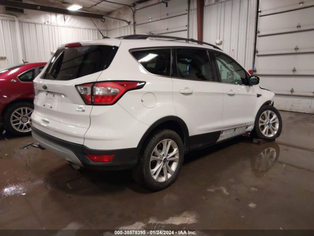 Photo 3 VIN: 1FMCU9GD2JUC36556 - FORD ESCAPE 