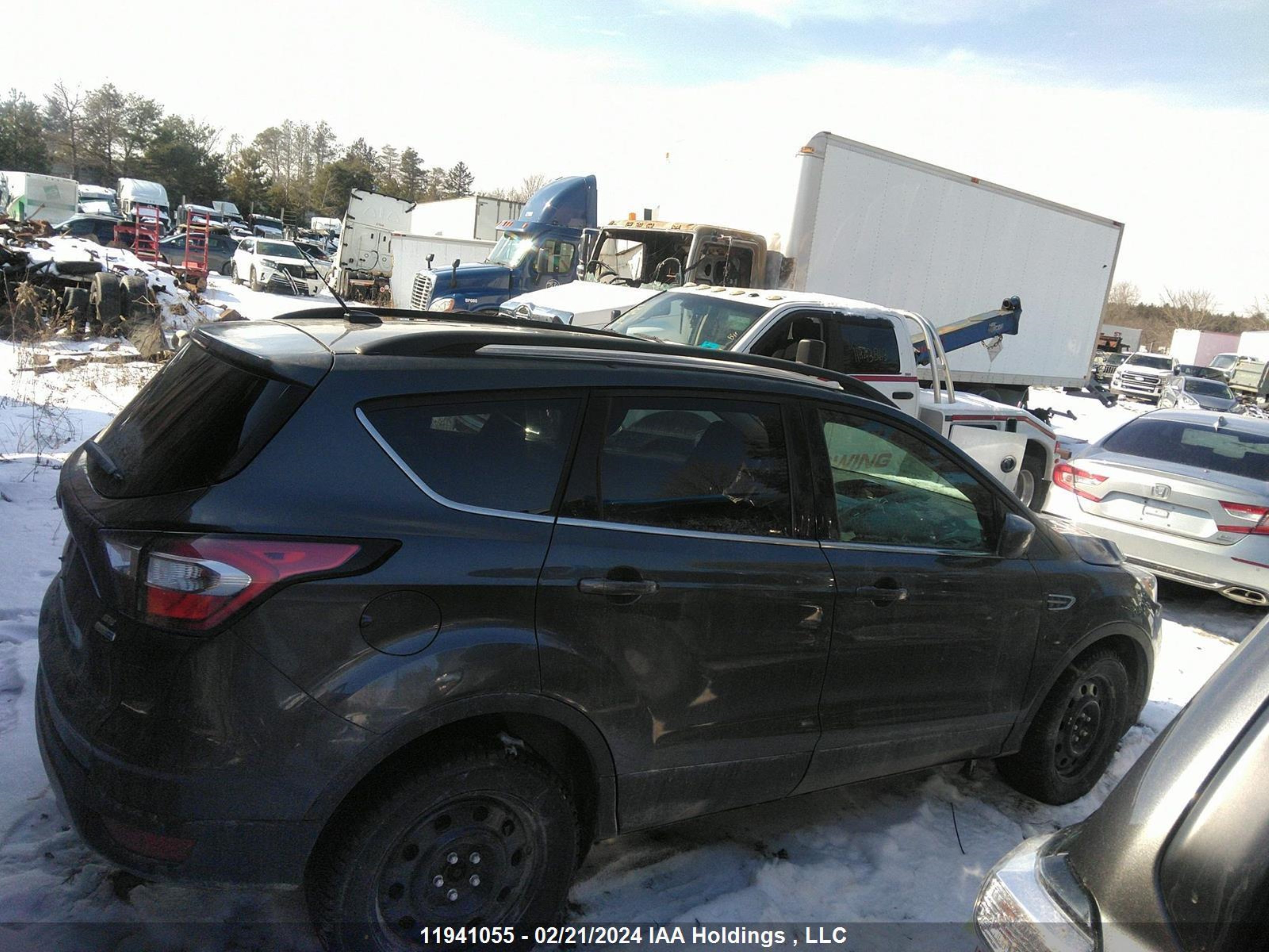 Photo 12 VIN: 1FMCU9GD2JUD32543 - FORD ESCAPE 