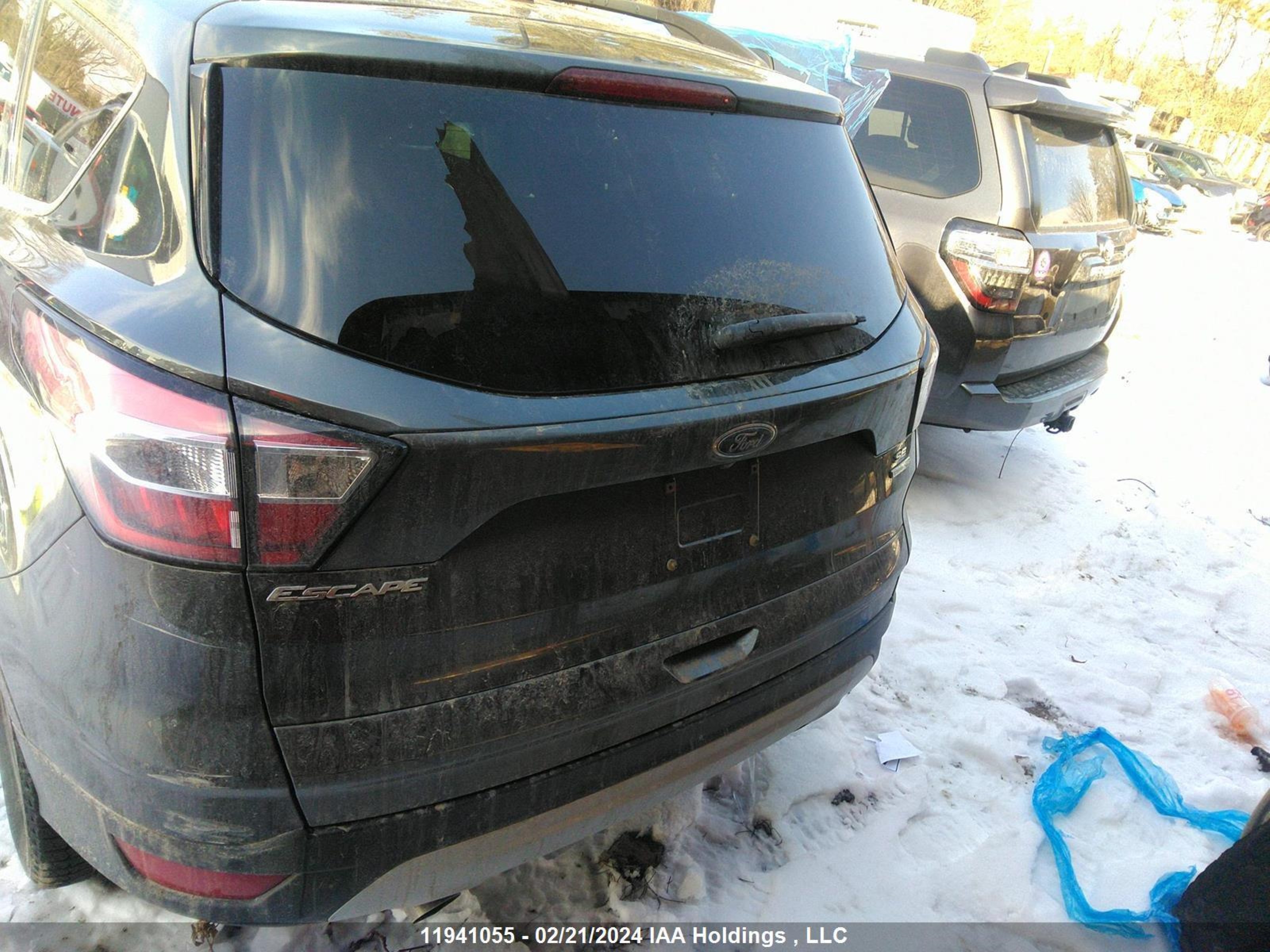 Photo 14 VIN: 1FMCU9GD2JUD32543 - FORD ESCAPE 