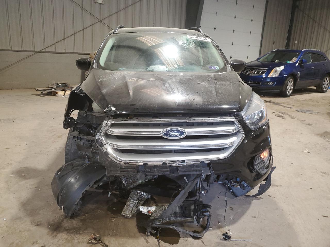 Photo 4 VIN: 1FMCU9GD2JUD48581 - FORD ESCAPE 