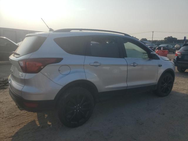 Photo 2 VIN: 1FMCU9GD2KUB06715 - FORD ESCAPE SE 