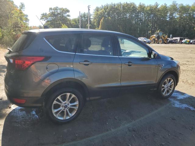 Photo 2 VIN: 1FMCU9GD2KUB07122 - FORD ESCAPE SE 