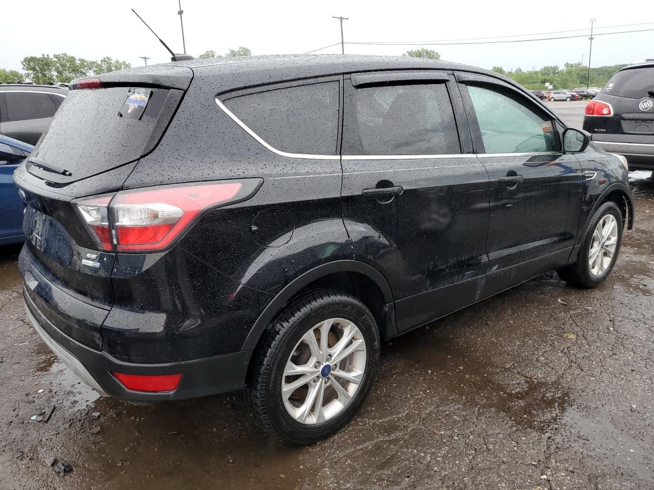 Photo 2 VIN: 1FMCU9GD3HUA48977 - FORD ESCAPE 