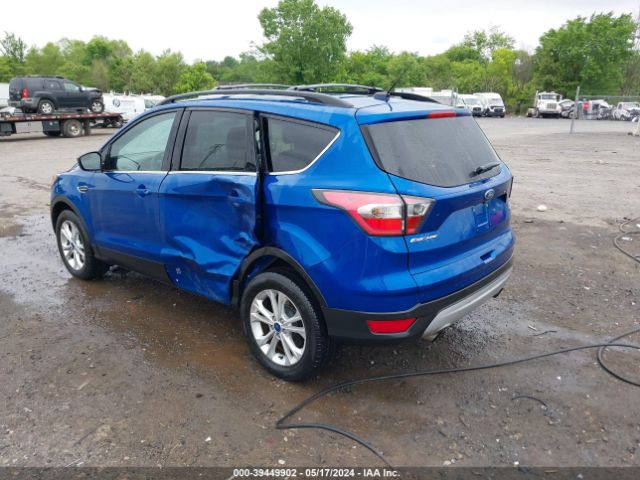 Photo 2 VIN: 1FMCU9GD3HUA90968 - FORD ESCAPE 