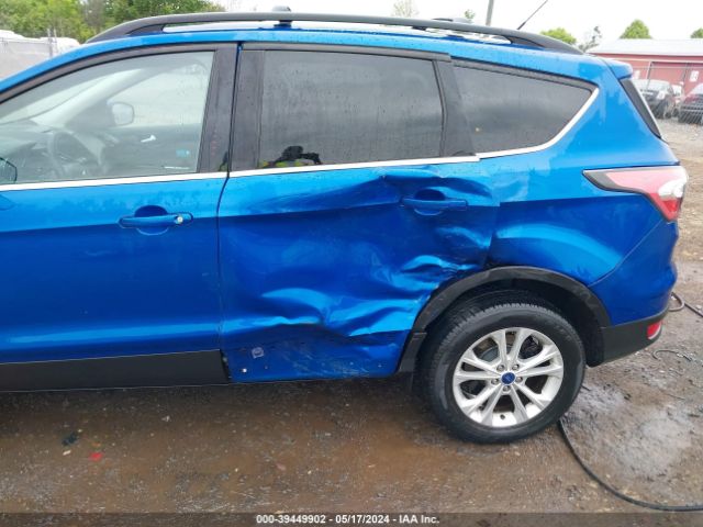 Photo 5 VIN: 1FMCU9GD3HUA90968 - FORD ESCAPE 