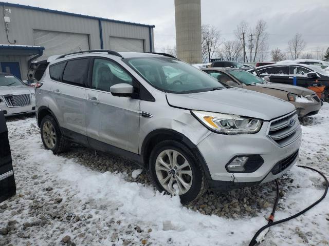 Photo 3 VIN: 1FMCU9GD3HUC22532 - FORD ESCAPE SE 