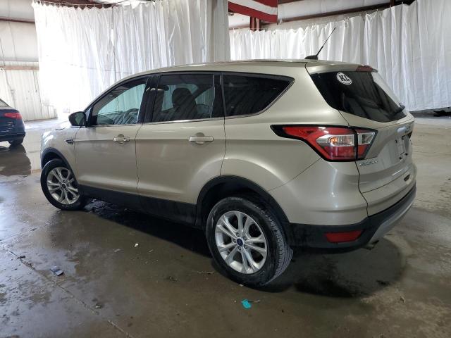 Photo 1 VIN: 1FMCU9GD3HUC83556 - FORD ESCAPE SE 