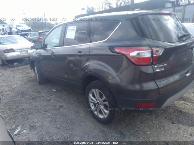 Photo 2 VIN: 1FMCU9GD3HUD56909 - FORD ESCAPE 