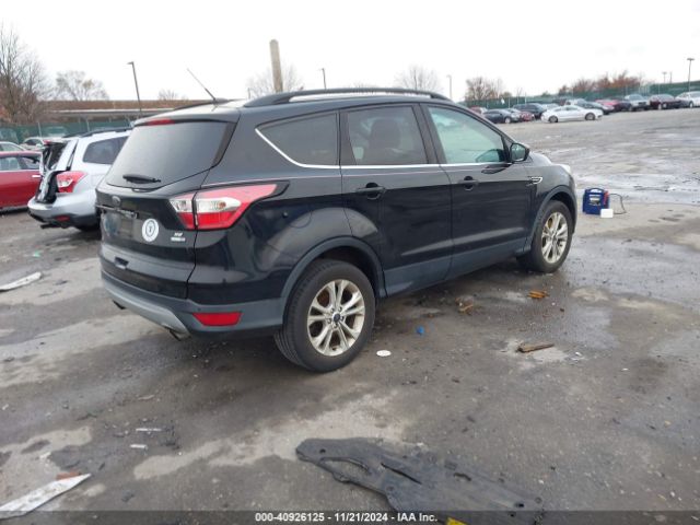 Photo 3 VIN: 1FMCU9GD3HUD80658 - FORD ESCAPE 