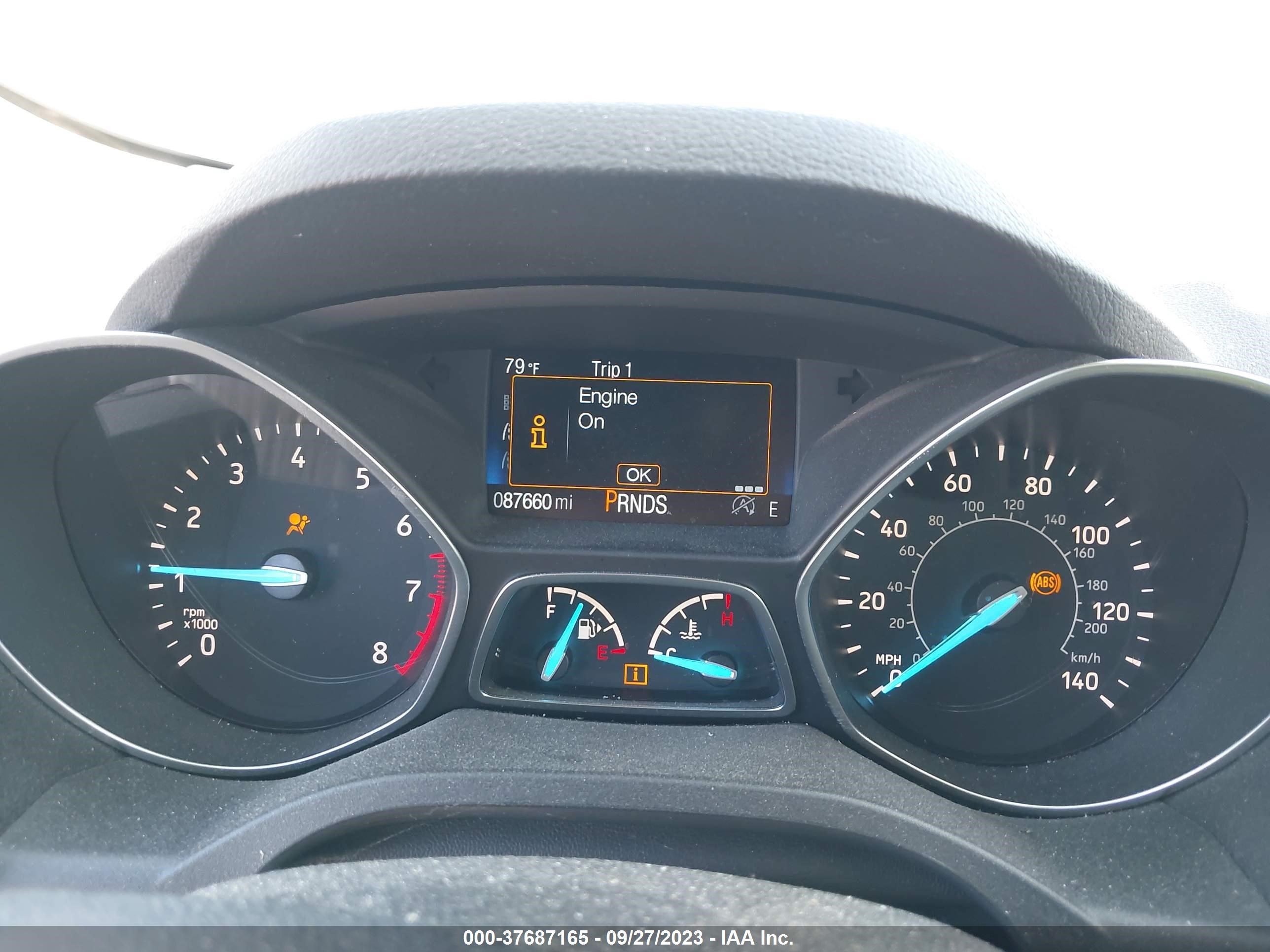 Photo 6 VIN: 1FMCU9GD3HUD92180 - FORD ESCAPE 