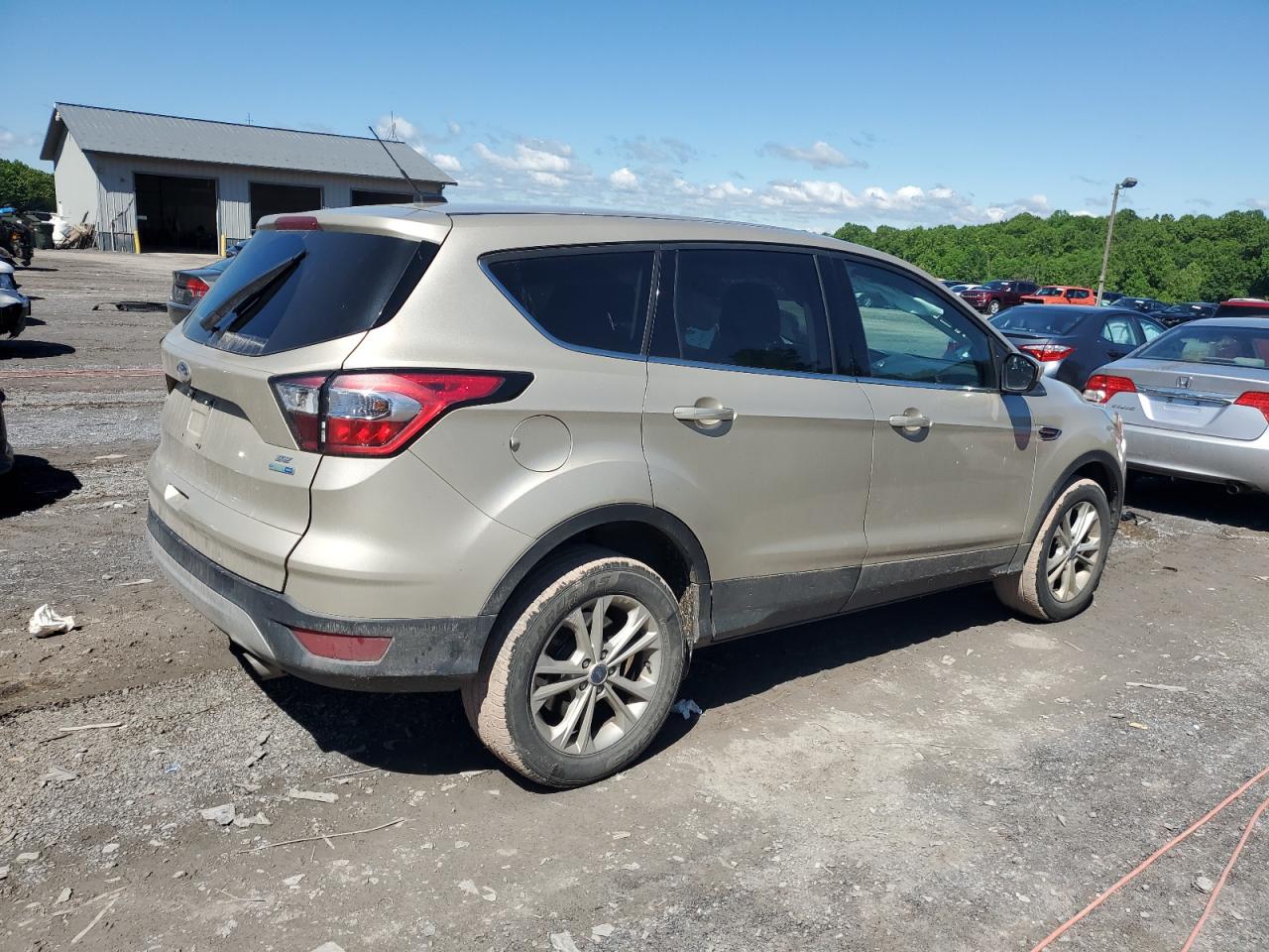 Photo 2 VIN: 1FMCU9GD3HUE82350 - FORD ESCAPE 